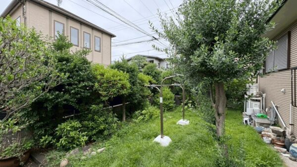 【北区】ボーボーに生えてしまった芝生が手に負えなくなったので刈ってほしい